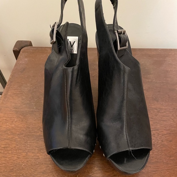 Dolce Vita black heels. Perfect for summer night out. - Picture 2 of 2